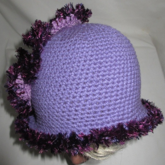 Hats 20"-22" Crochet New Handmade WOMEN`S girls hat - Picture 6 of 6